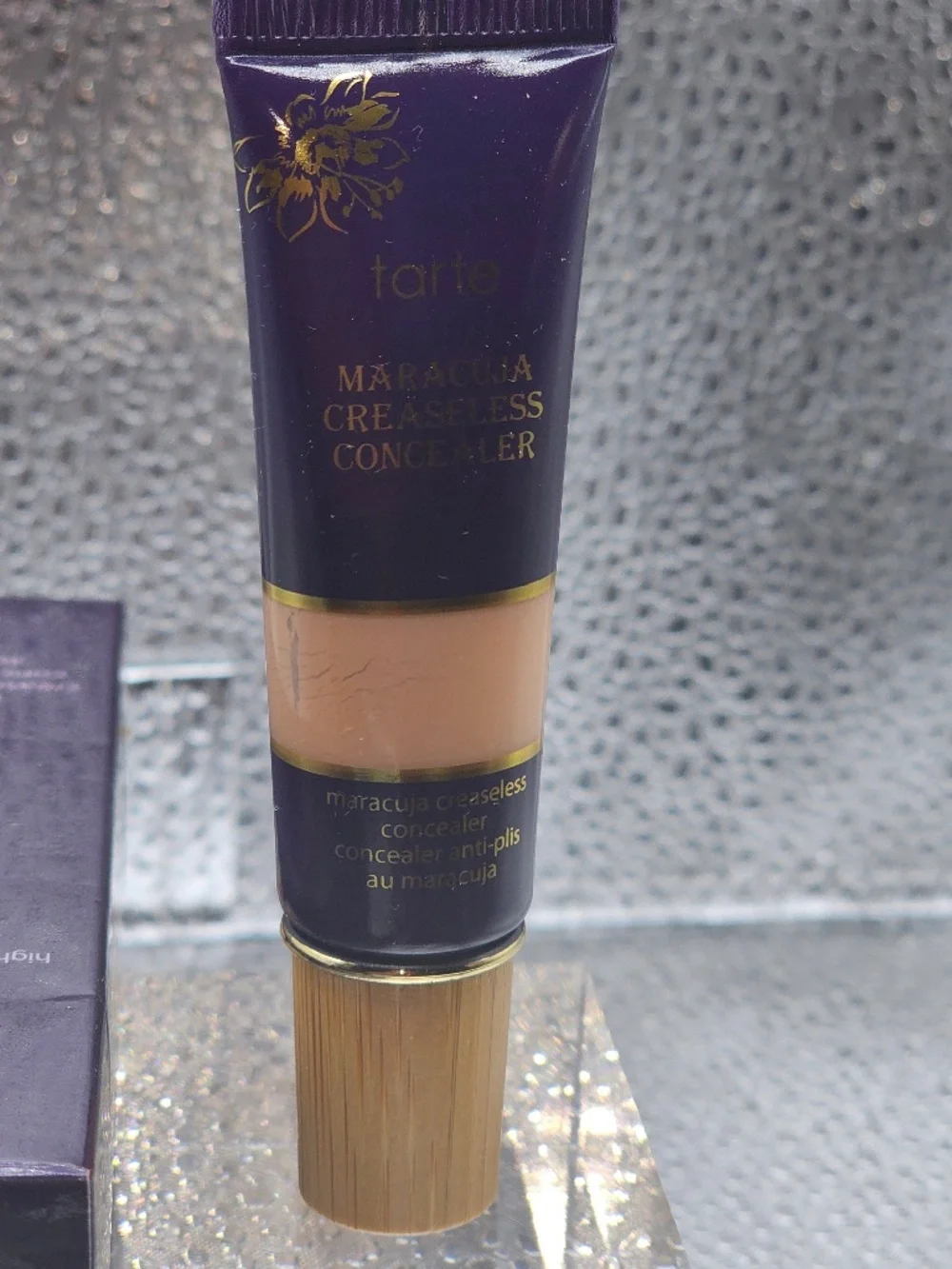 Tarte Cosmetics Maracuja Creaseless Concealer, Light-Medium New Boxed